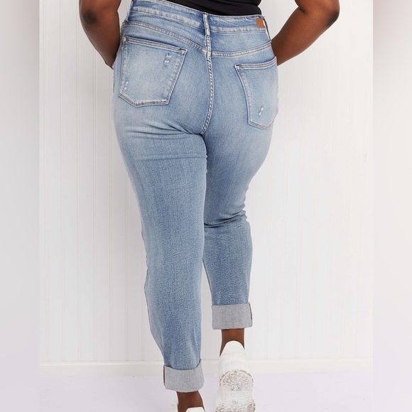 Judy Blue “Fiona” double cuffed distressed boyfriend jeans NEW - Picture 6 of 8